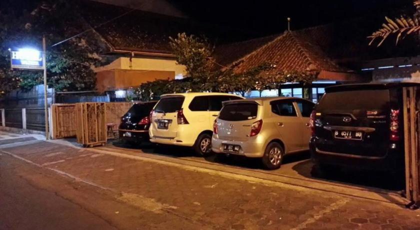 Wijaya Hotel *