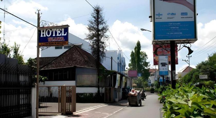 Wijaya * Magelang